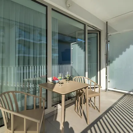 Apartpark Lividus By Solarento Apartment