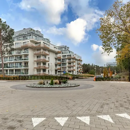 Velamar Lividus By Solarento *